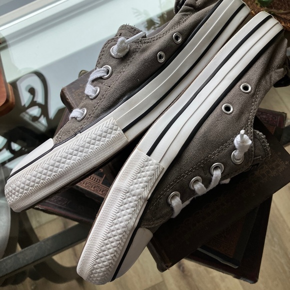 Converse Shoreline Brown or Gray - Size 9 - Picture 7 of 9